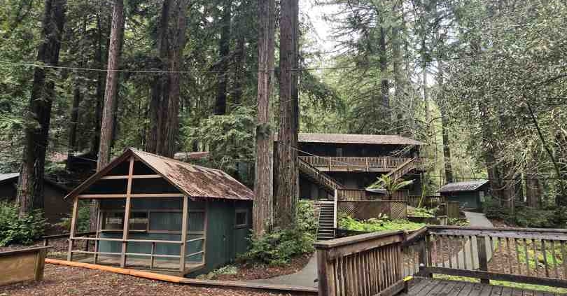 group cabin rentals in the Redwoods