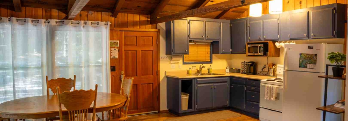 large cabin for rent